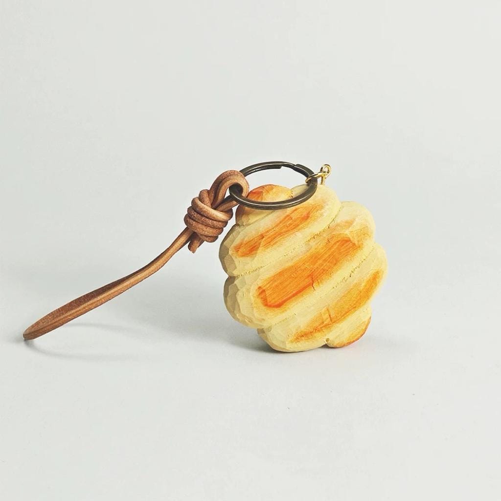 Japanese Style Butter Bread Wood Carving Keychain, Hand Carved Linden Wood Bread Charm, Cute Food Bag Charm, Wooden Bread Key Ring Gift