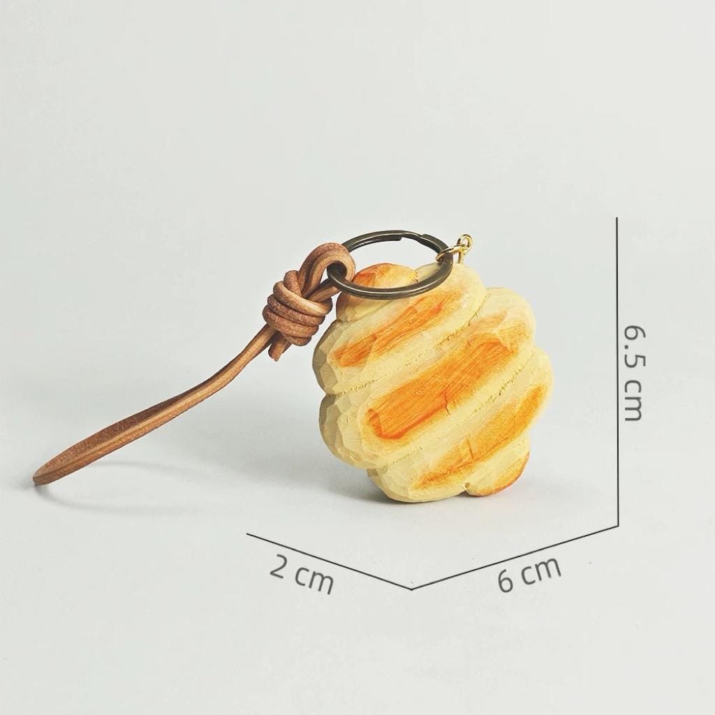 Japanese Style Butter Bread Wood Carving Keychain, Hand Carved Linden Wood Bread Charm, Cute Food Bag Charm, Wooden Bread Key Ring Gift