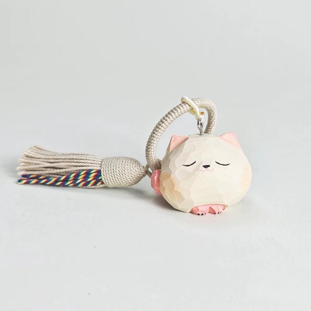 Japanese Style Silver Shaded Cat Wood Carving Keychain, Round Handmade Linden Wood Cat Charm, Cute Kitten Bag Charm, Wooden Pet Gift for Her