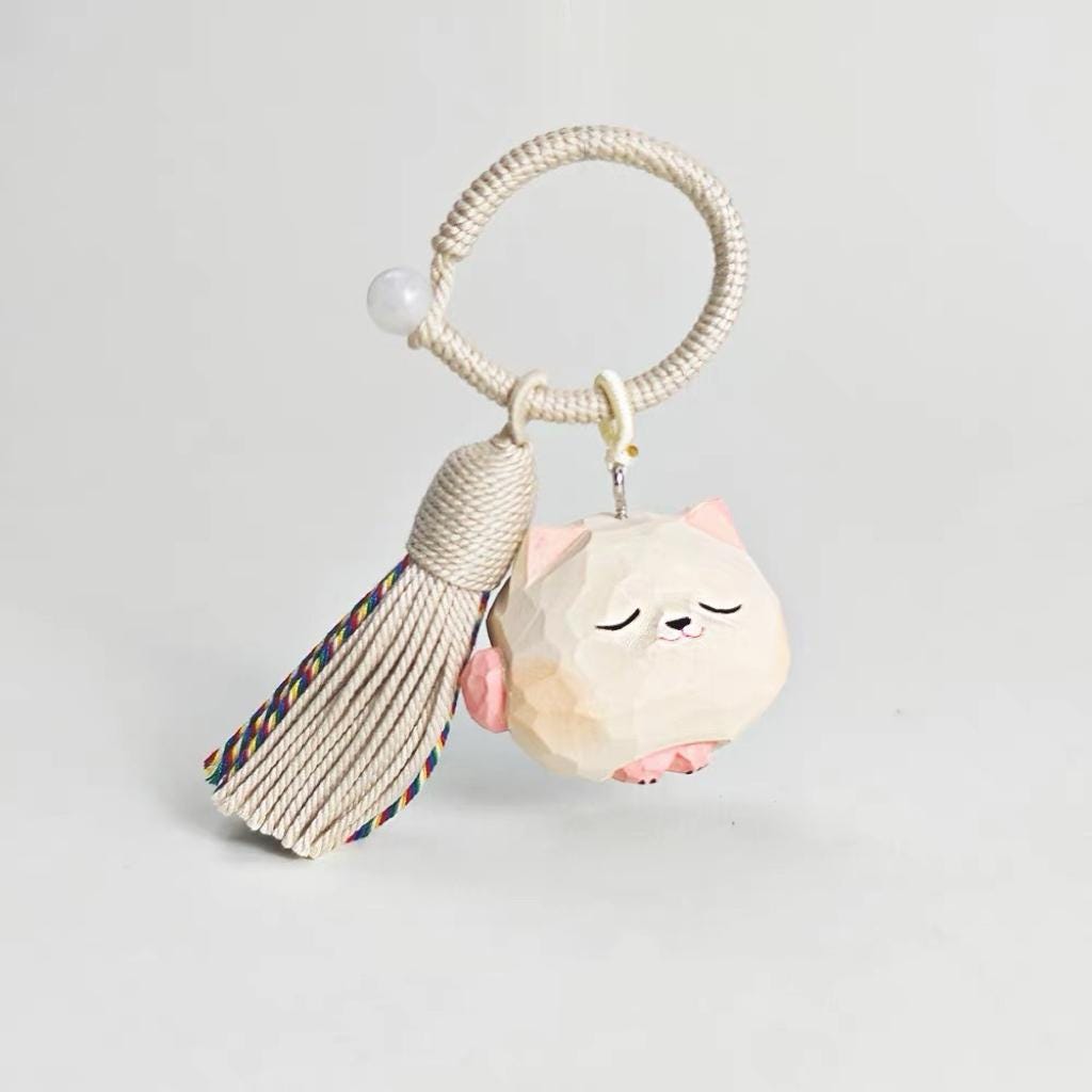 Japanese Style Silver Shaded Cat Wood Carving Keychain, Round Handmade Linden Wood Cat Charm, Cute Kitten Bag Charm, Wooden Pet Gift for Her