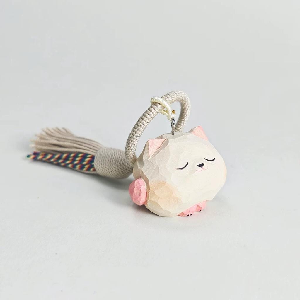 Japanese Style Silver Shaded Cat Wood Carving Keychain, Round Handmade Linden Wood Cat Charm, Cute Kitten Bag Charm, Wooden Pet Gift for Her