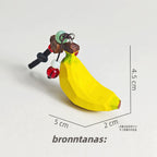 Japanese Style Wooden Banana Keychain Pendant, Hand Carved Fruit Charm, Cute Kawaii Bag Charm, Stress Relief Gift, Car Keychain Accessory
