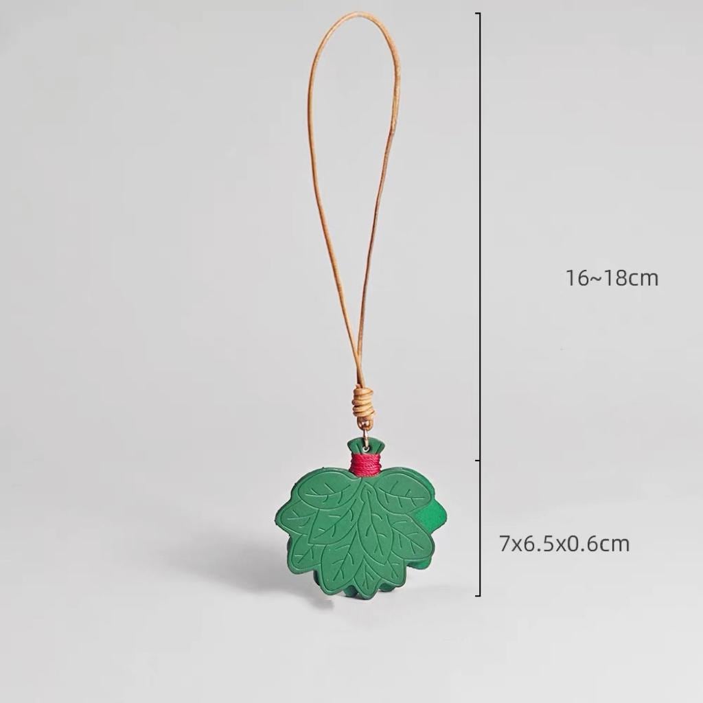 Japanese Style Leather Leaf Keychain Pendant, Handmade Minimalist Bag Charm, Botanical Leather Keyring, Gift Ready Charm for Her