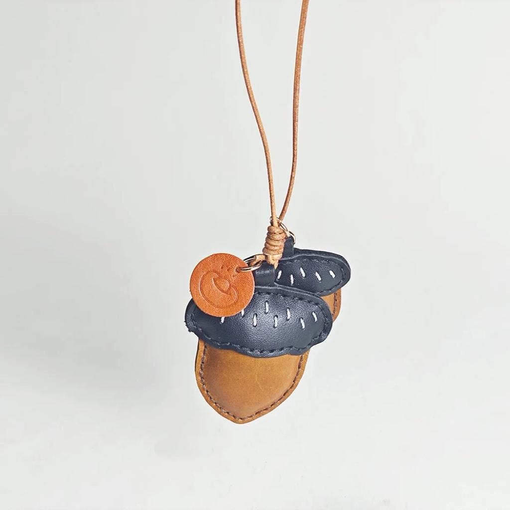 Leather Acorn Keychain Pendant, Handmade Bag Charm, Car Rear Mirror Hanging Ornament, Cute Nature Keyring, Aesthetic Gift for Her
