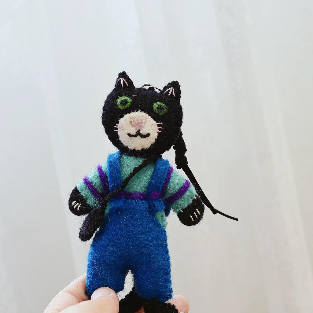 Japanese Black Cat Keychain, Handmade Felt Charm, Aesthetic Animal Keyring, Car Rear Mirror Hanging Ornament, Gift for Cat Lover