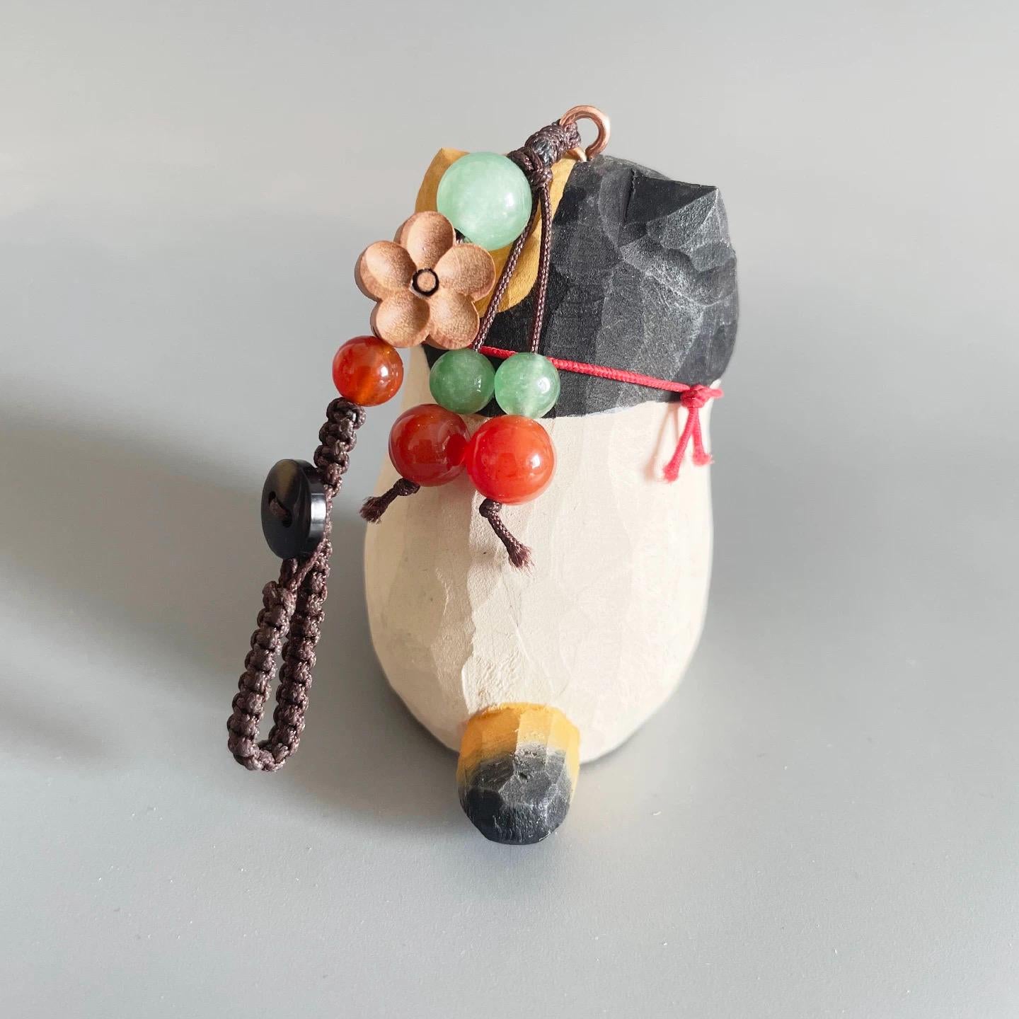 Japanese Style Wooden Lucky Calico Cat Keychain, Hand Carved Maneki Neko Pendant, Woven Three-Color Cat Bag Charm, Prosperity Gift Charm