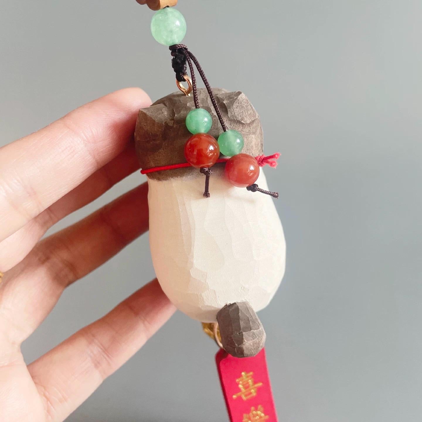 Japanese Wooden British Shorthair Lucky Cat Rearview Mirror Charm, Hand Carved Cat Pendant, Car Hanging Ornament, Mirror Decor, Gift