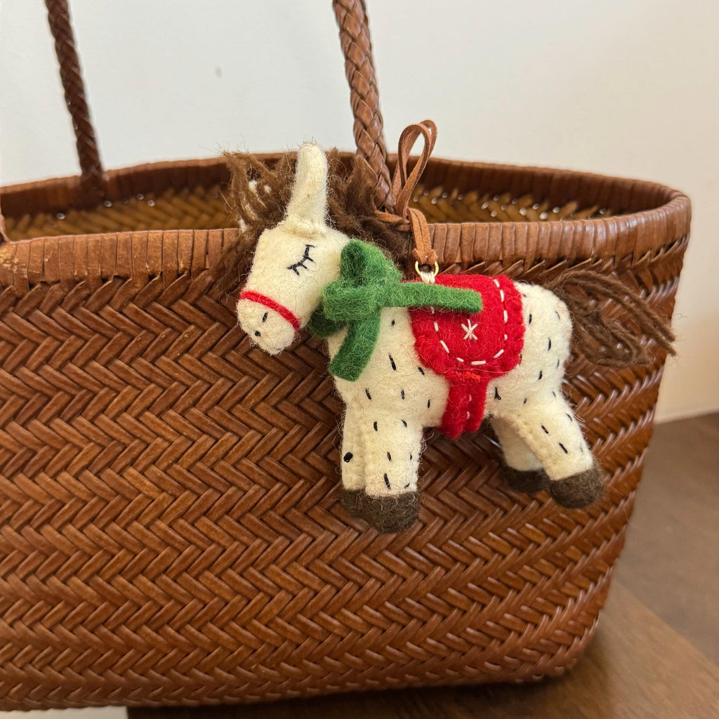 Japanese Style Lucky Felt Horse Pendant, Handmade Wool Felt Pony Bag Charm, Cute Horse Keychain, Animal Hanging Ornament, Pendant Gift