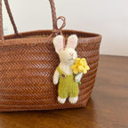 Japanese Style Lucky Felt Rabbit Pendant, Handmade Wool Felt Bunny Bag Charm, Cute Animal Keychain, Flower Bunny Hanging Ornament Gift