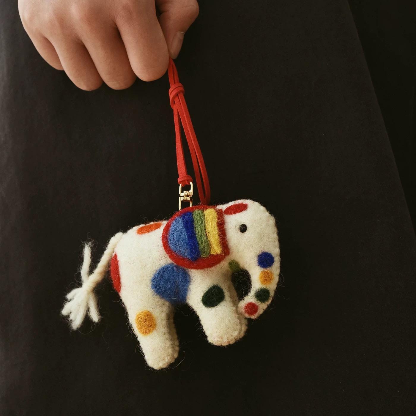Japanese Style Lucky Felt Elephant Pendant, Handmade Wool Felt Elephant Bag Charm, Cute Colorful Keychain, Elephant Hanging Ornament Gift