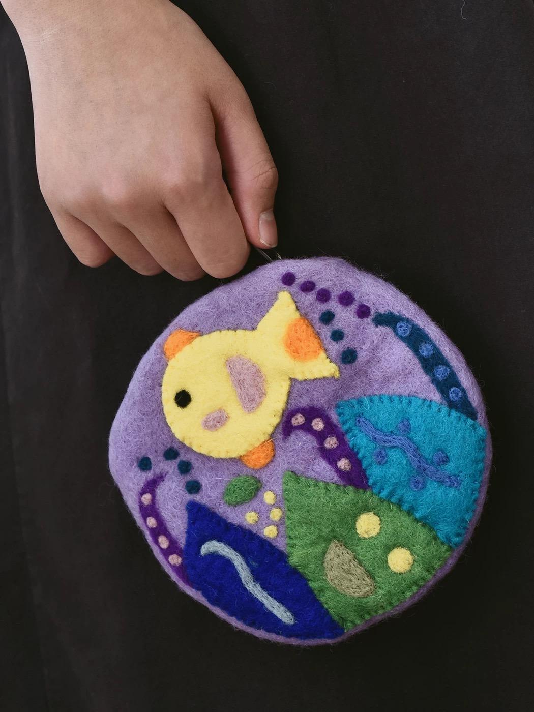 Japanese Style Lucky Felt Fish Coin Purse, Handmade Wool Felt Round Pouch, Cute Cartoon Zipper Wallet, Colorful Wrist Bag Charm Gift