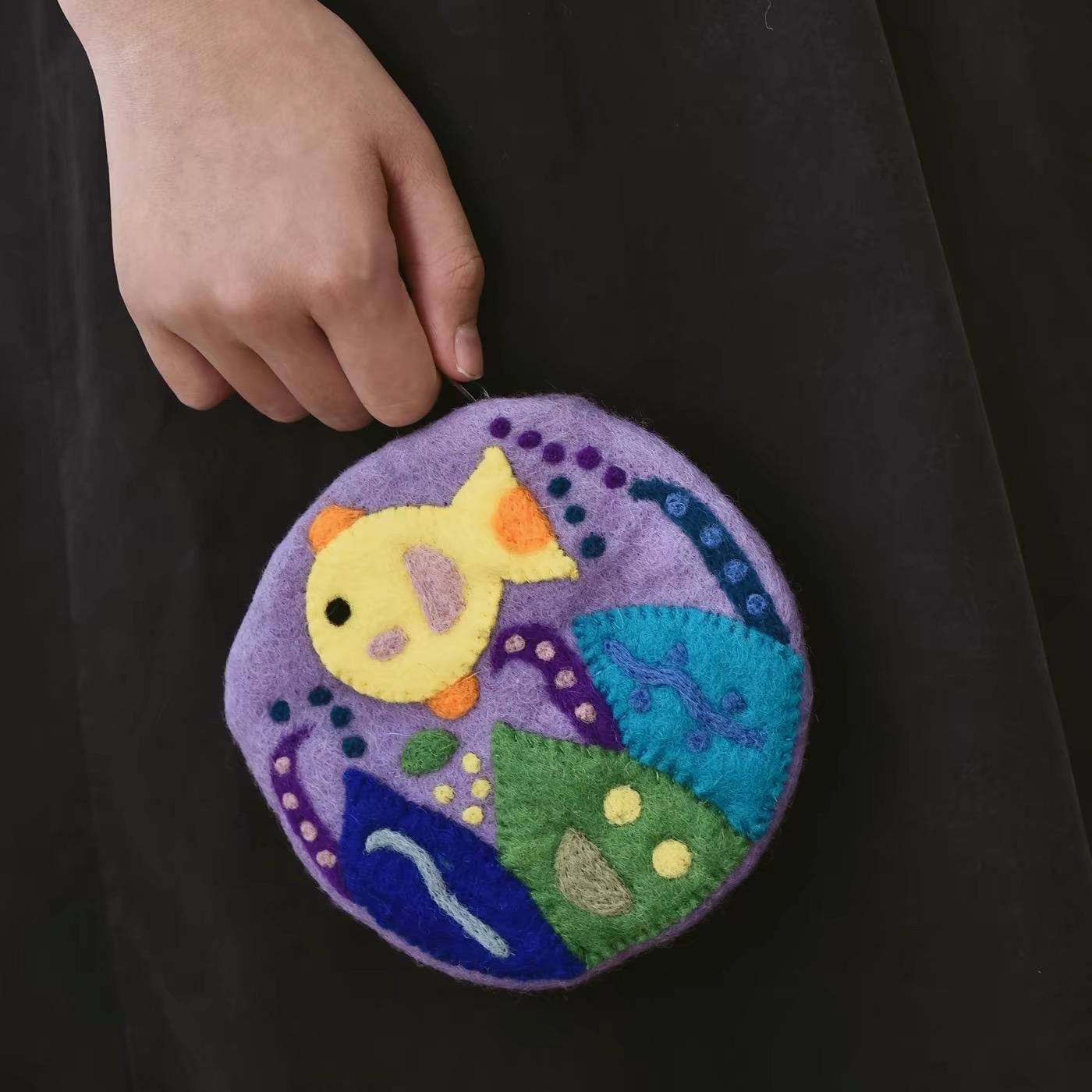 Japanese Style Lucky Felt Fish Coin Purse, Handmade Wool Felt Round Pouch, Cute Cartoon Zipper Wallet, Colorful Wrist Bag Charm Gift