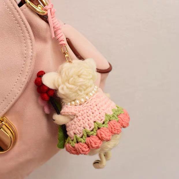 Japanese Style Lucky Felt Sheep Pendant, Tulip Dress Lamb Charm, Handmade Wool Felt Animal Bag Charm, Cute Flower Sheep Keychain Gift