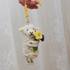 Japanese Style Lucky Felt Sheep Pendant, Handmade Yellow Flower Lamb Charm, Wool Felt Animal Bag Charm, Cute Sheep Keychain Gift