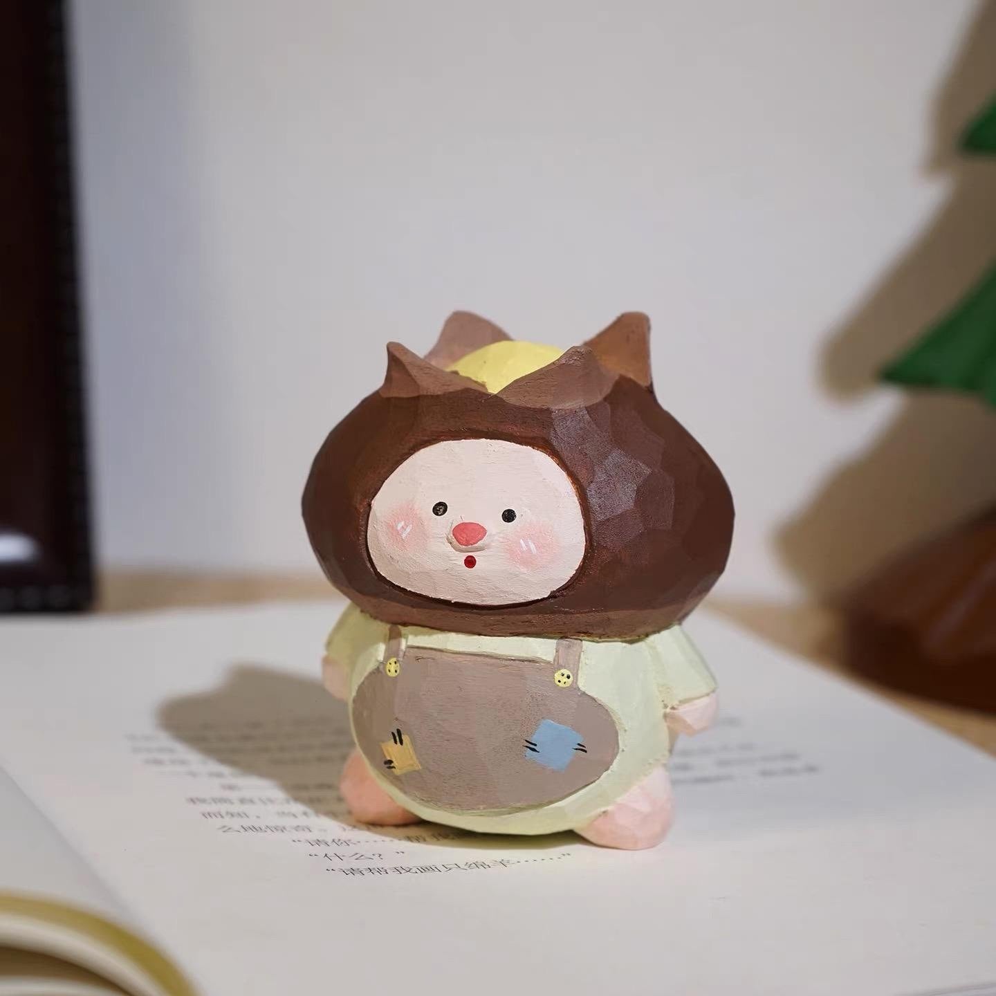 Japanese Style Sweet Chestnut Doll, Hand Carved Linden Wood Figurine, Kawaii Wooden Desk Decor, Hand Painted Mini Ornament, Cute Gift