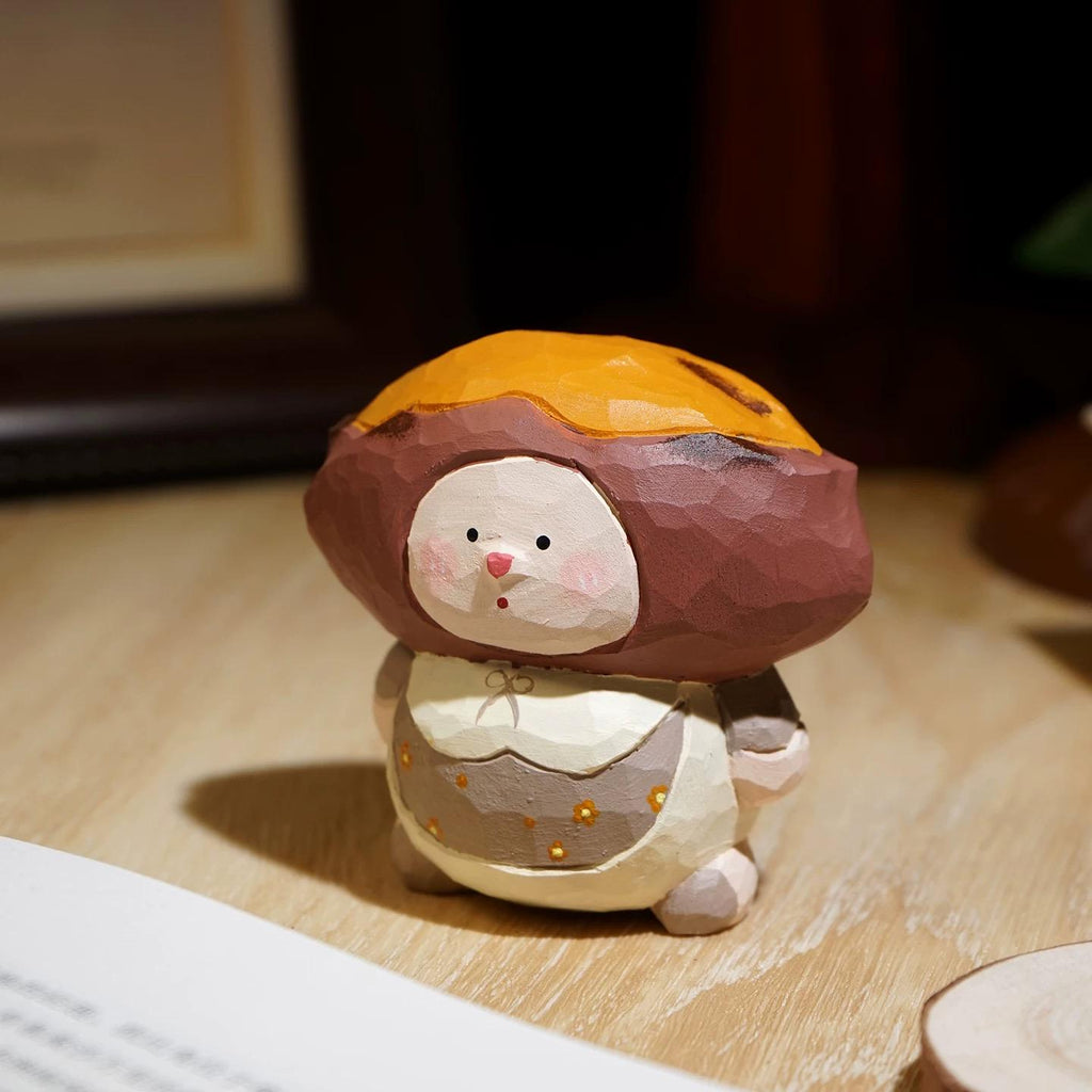 Japanese Style Sweet Potato Doll Figurine, Hand Carved Linden Wood Decor, Kawaii Wooden Desk Ornament, Cute Mini Shelf Decor, Good Luck Gift