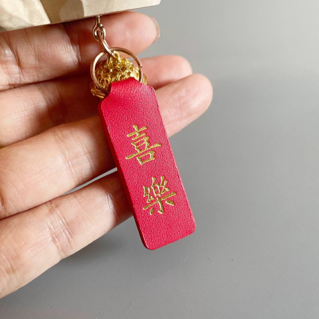 Japanese Style Lucky Maneki Neko Car Mirror Pendant, Hand Carved Wooden Cat Hanging Ornament, Good Luck Charm, Rearview Mirror Decor Gift