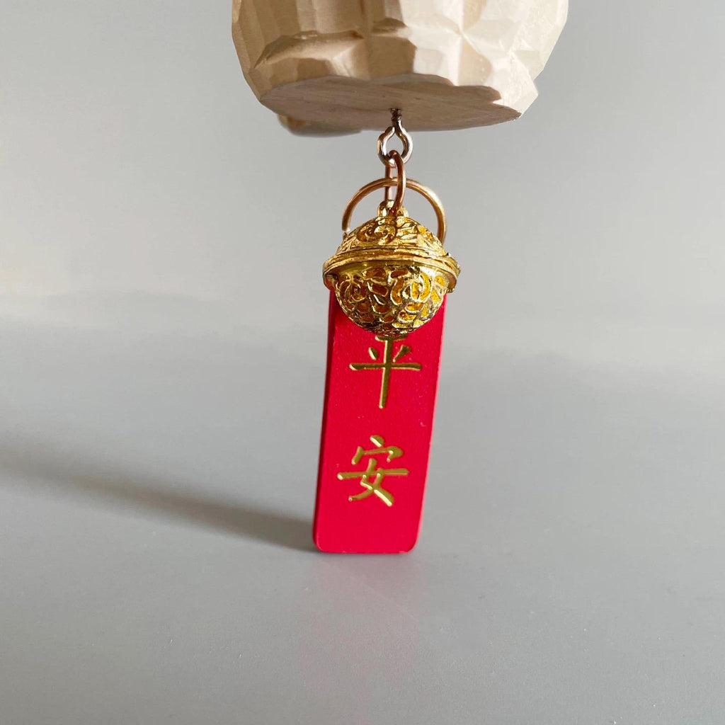 Japanese Style Lucky Maneki Neko Car Mirror Pendant, Hand Carved Wooden Cat Hanging Ornament, Good Luck Charm, Rearview Mirror Decor Gift