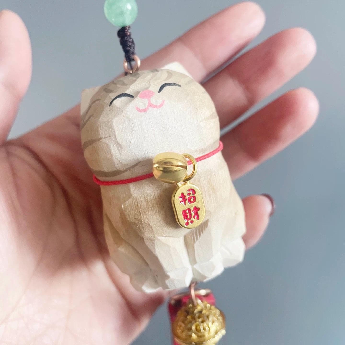 Japanese Style Lucky Gold Maneki Neko Hanging Ornament, Hand Carved Wooden Cat Charm, Feng Shui Wealth Amulet, Rearview Mirror Decor Gift