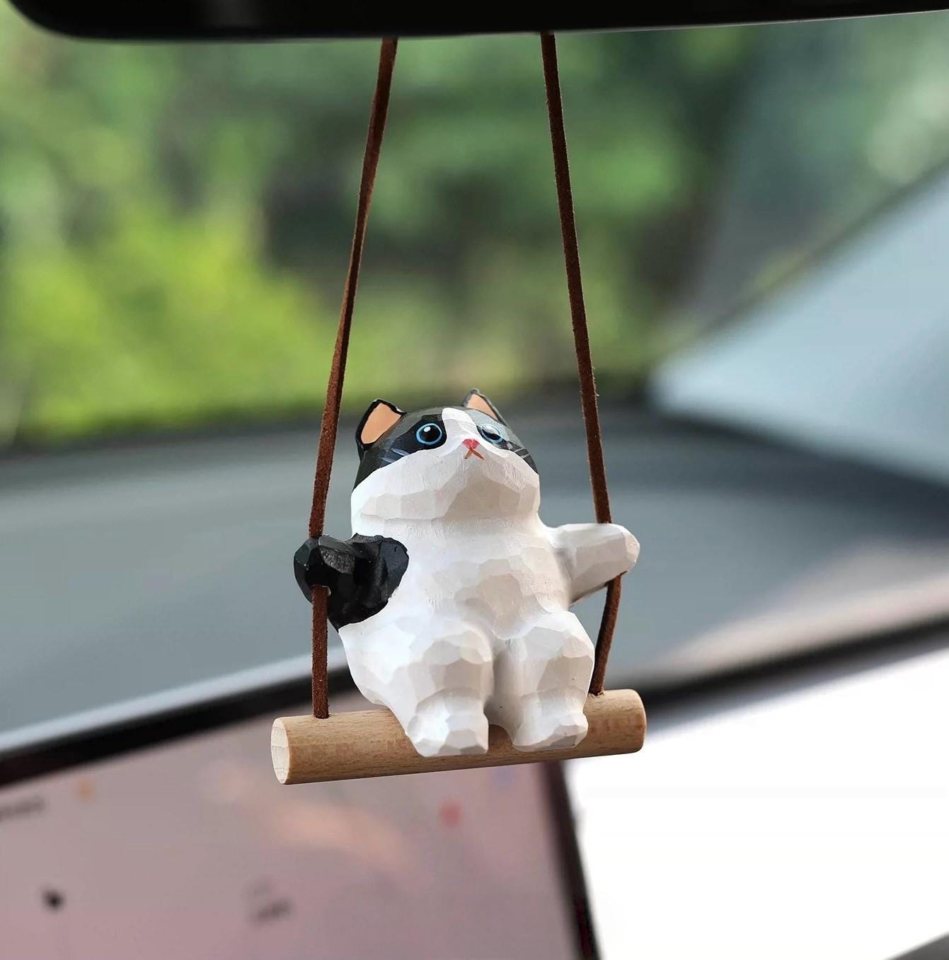 Japanese Style Black & White Cat Swing Hanging Ornament, Hand Carved Wooden Cute Cat Charm, Rearview Mirror Decor, Car Hanging Gift