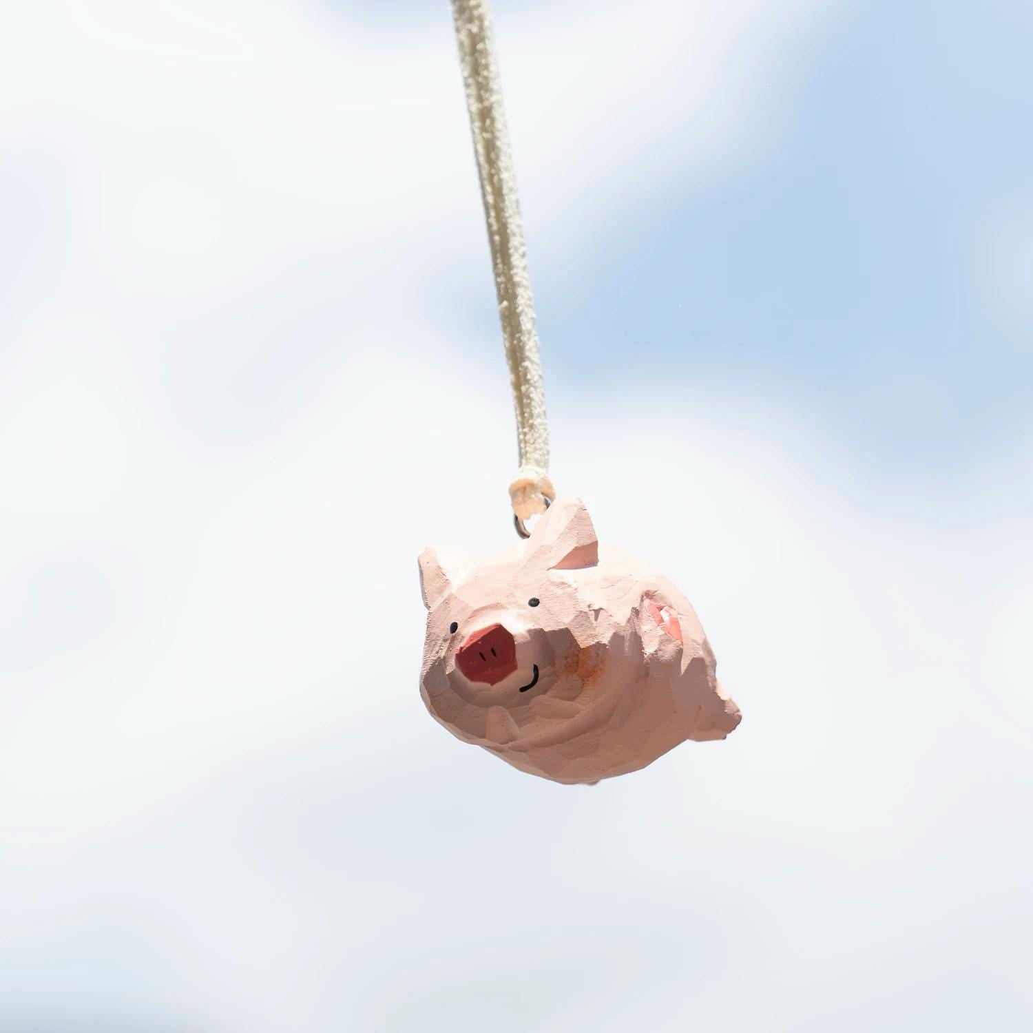 Japanese Style Handmade Pig Hanging Ornament, Hand Carved Wooden Pig Charm, Cute Pink Pig Keychain, Bag Charm, Car Hanging Decor Gift