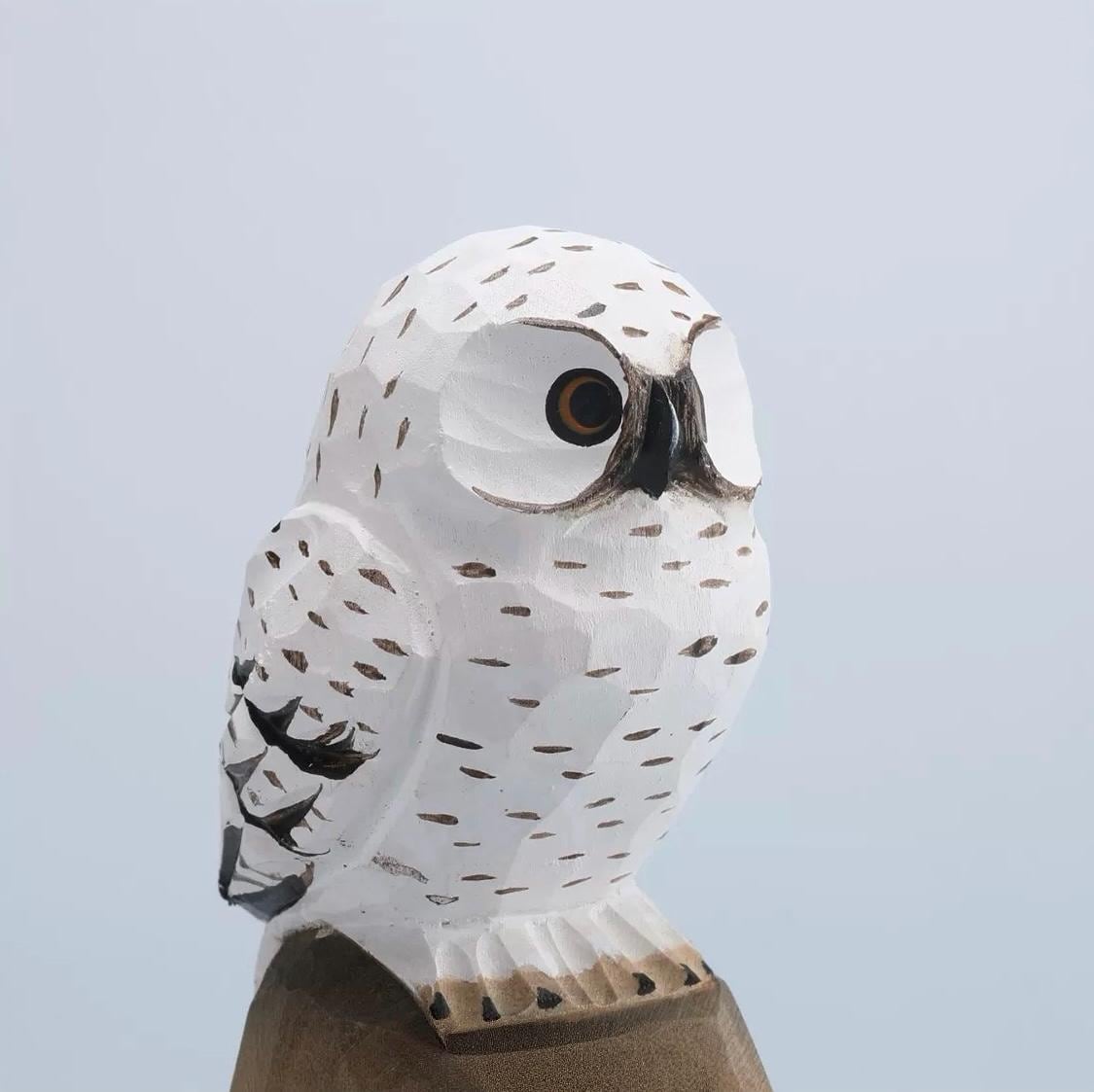 Handmade Minimalist Wooden Owl Figurine, Hand Carved Snowy Owl Sculpture, Nature Decor, Nordic Desk Ornament, Rustic Animal Wood Art Gift