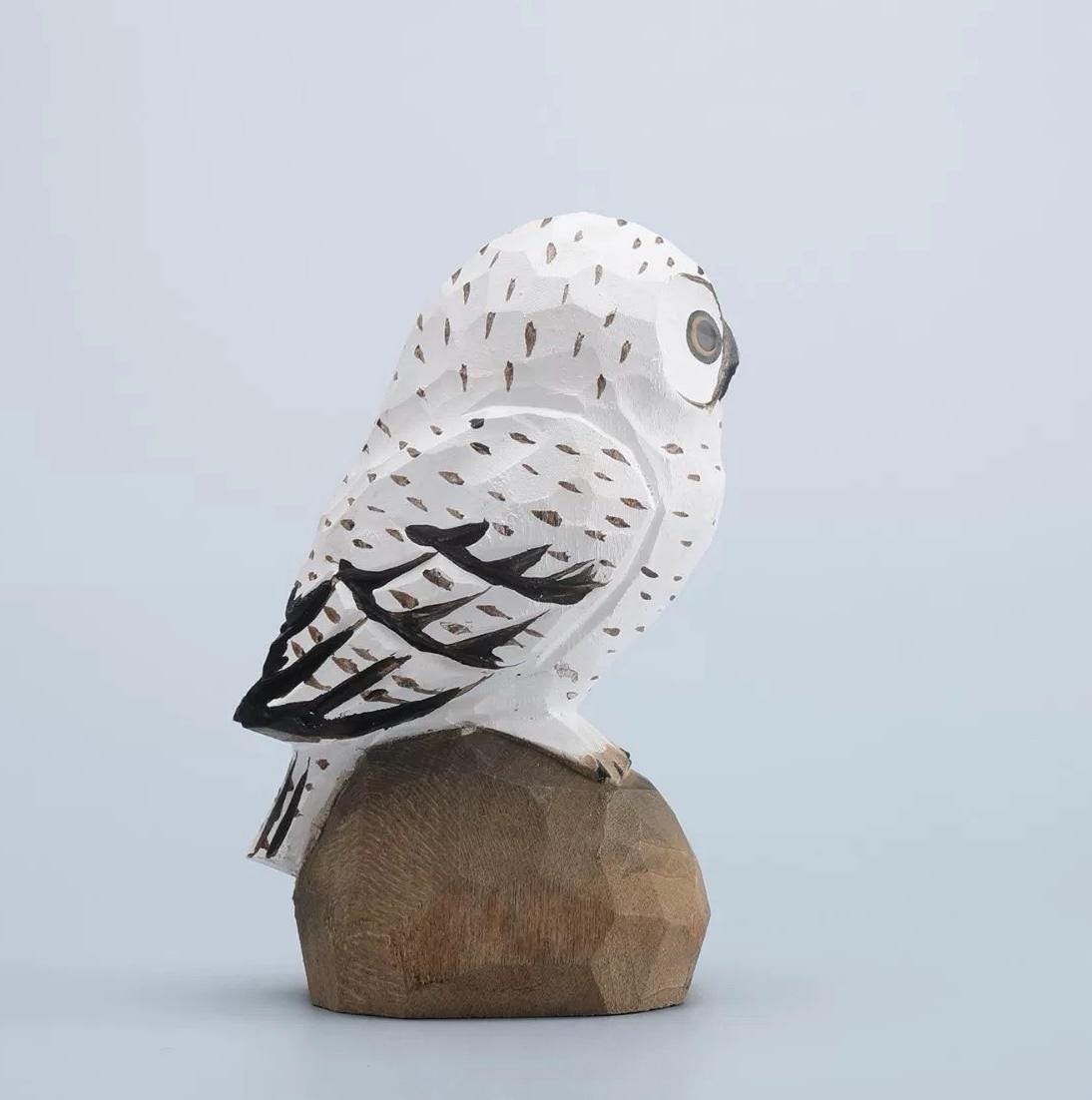 Handmade Minimalist Wooden Owl Figurine, Hand Carved Snowy Owl Sculpture, Nature Decor, Nordic Desk Ornament, Rustic Animal Wood Art Gift