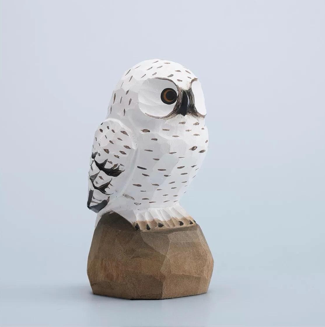 Handmade Minimalist Wooden Owl Figurine, Hand Carved Snowy Owl Sculpture, Nature Decor, Nordic Desk Ornament, Rustic Animal Wood Art Gift