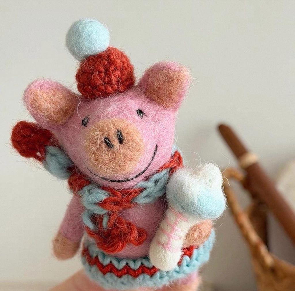 Cute Wool Felt Pig Keychain, Handmade Pig Bag Charm, Kawaii Animal Hanging Ornament, Felt Toy Pendant Gift, Lucky Pig Charm