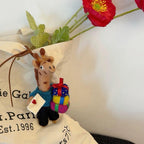 Cute Deer Wool Felt Keychain, Handmade Reindeer Bag Charm, Gift Carrying Deer Hanging Ornament, Kawaii Animal Pendant, Lucky Gift