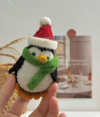 Cute Wool Felt Penguin Keychain, Handmade Christmas Penguin Bag Charm, Kawaii Animal Hanging Ornament, Santa Hat Penguin Pendant, Lucky Gift