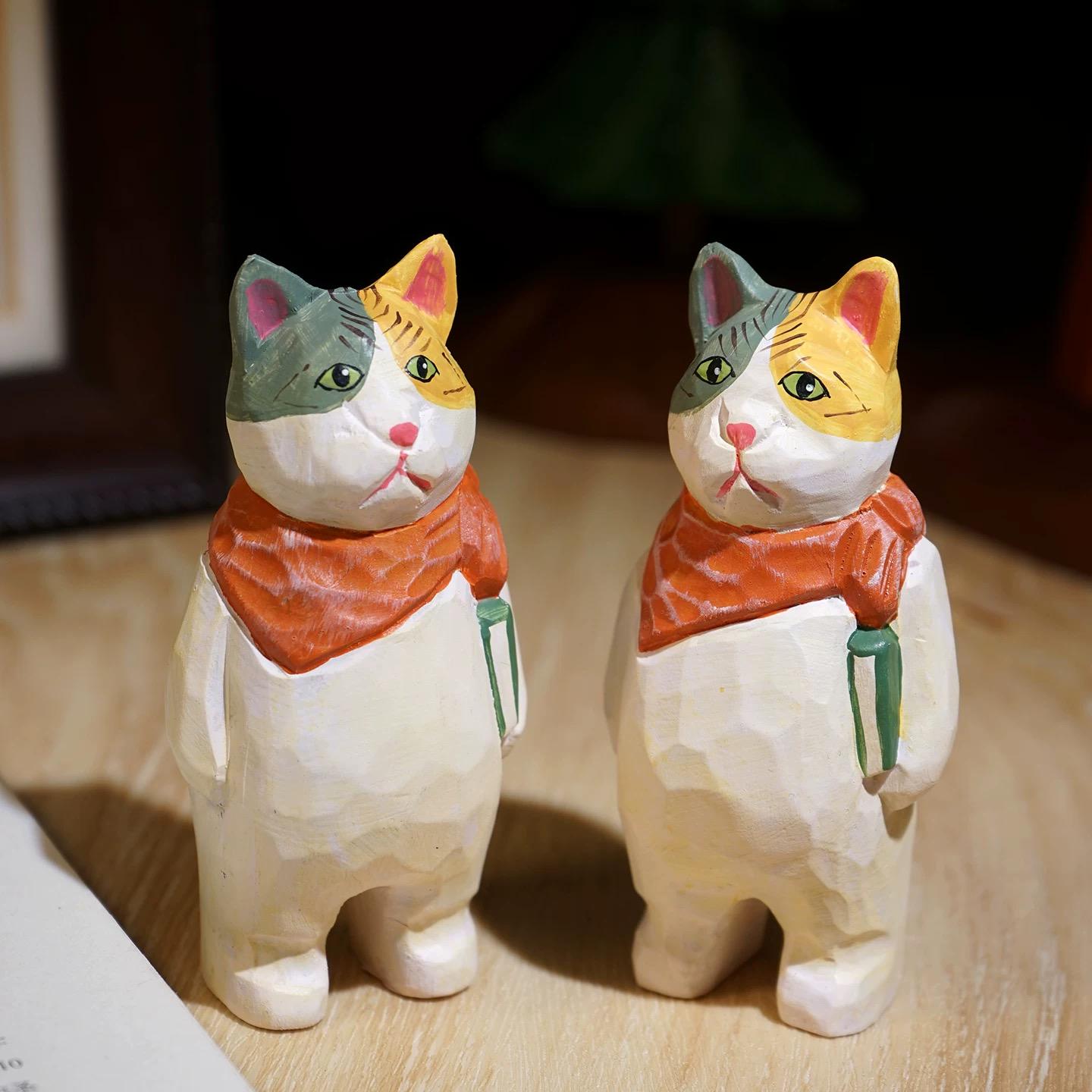 Japanese Style Wooden Book-Holding Cat Figurine, Hand Carved Vintage Cat Desk Decor, Wood Animal Sculpture, Cute Shelf Ornament, Lucky Gift