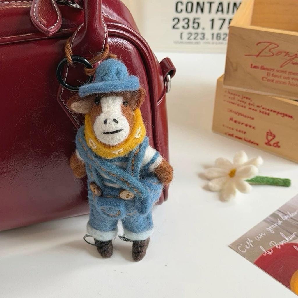 Japanese Style Handmade Wool Felt Pony Bag Charm, Cute Little Horse Keychain, Animal Hanging Ornament, Backpack Charm, Lucky Gift