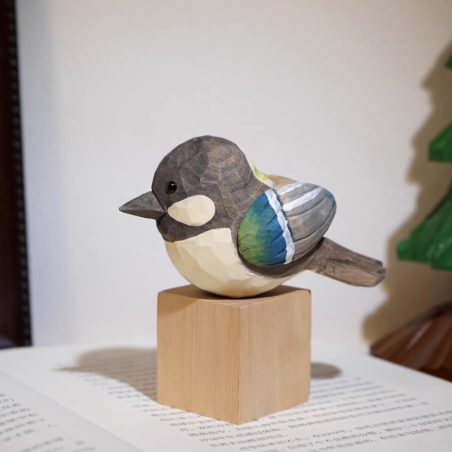 Japanese Style Handmade Wooden Gray Blue Tit Bird Figurine, Single Linden Wood Bird Statue, Removable Magnetic Wings, Cute Desk Decor