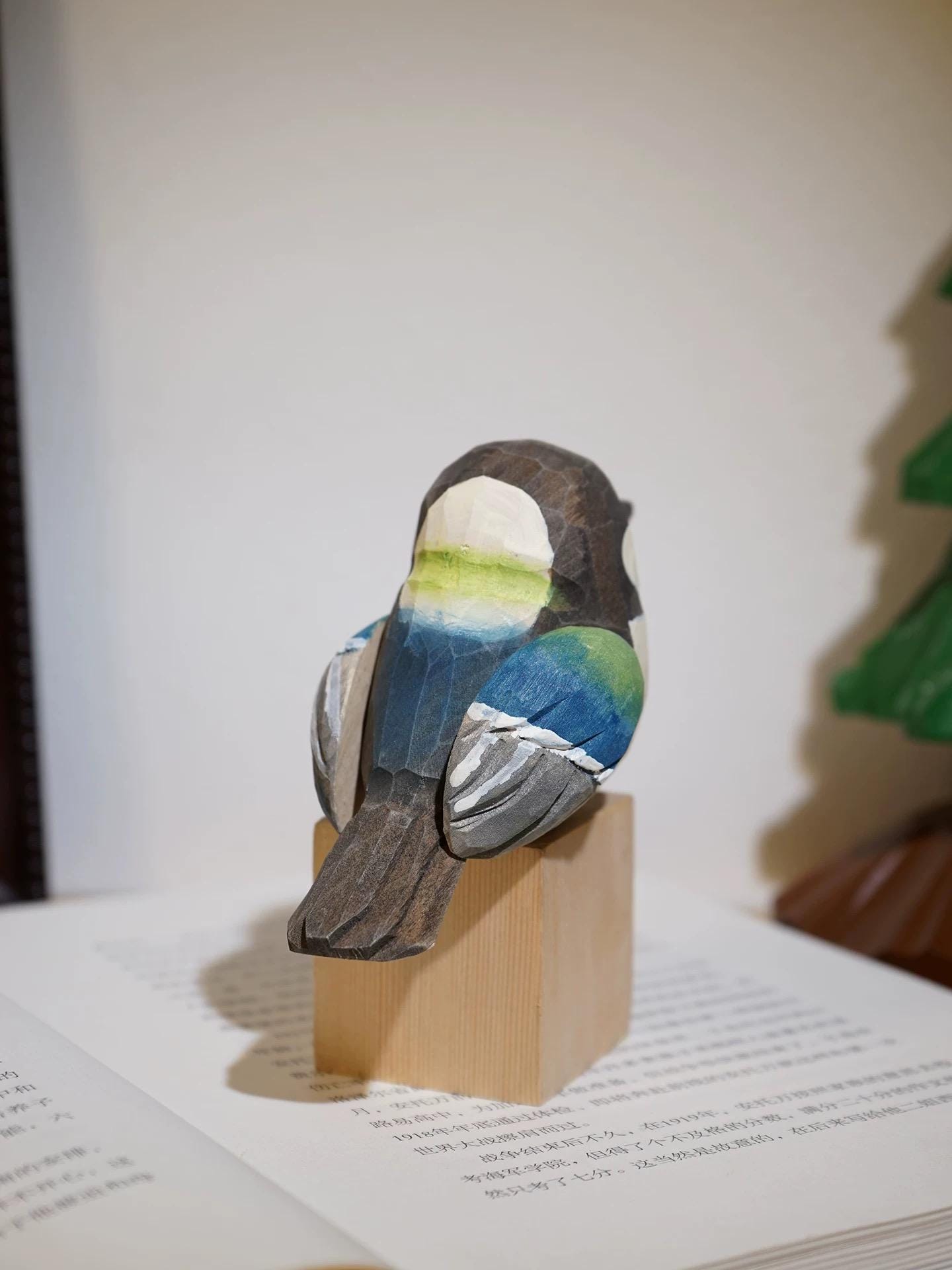 Japanese Style Handmade Wooden Gray Blue Tit Bird Figurine, Single Linden Wood Bird Statue, Removable Magnetic Wings, Cute Desk Decor