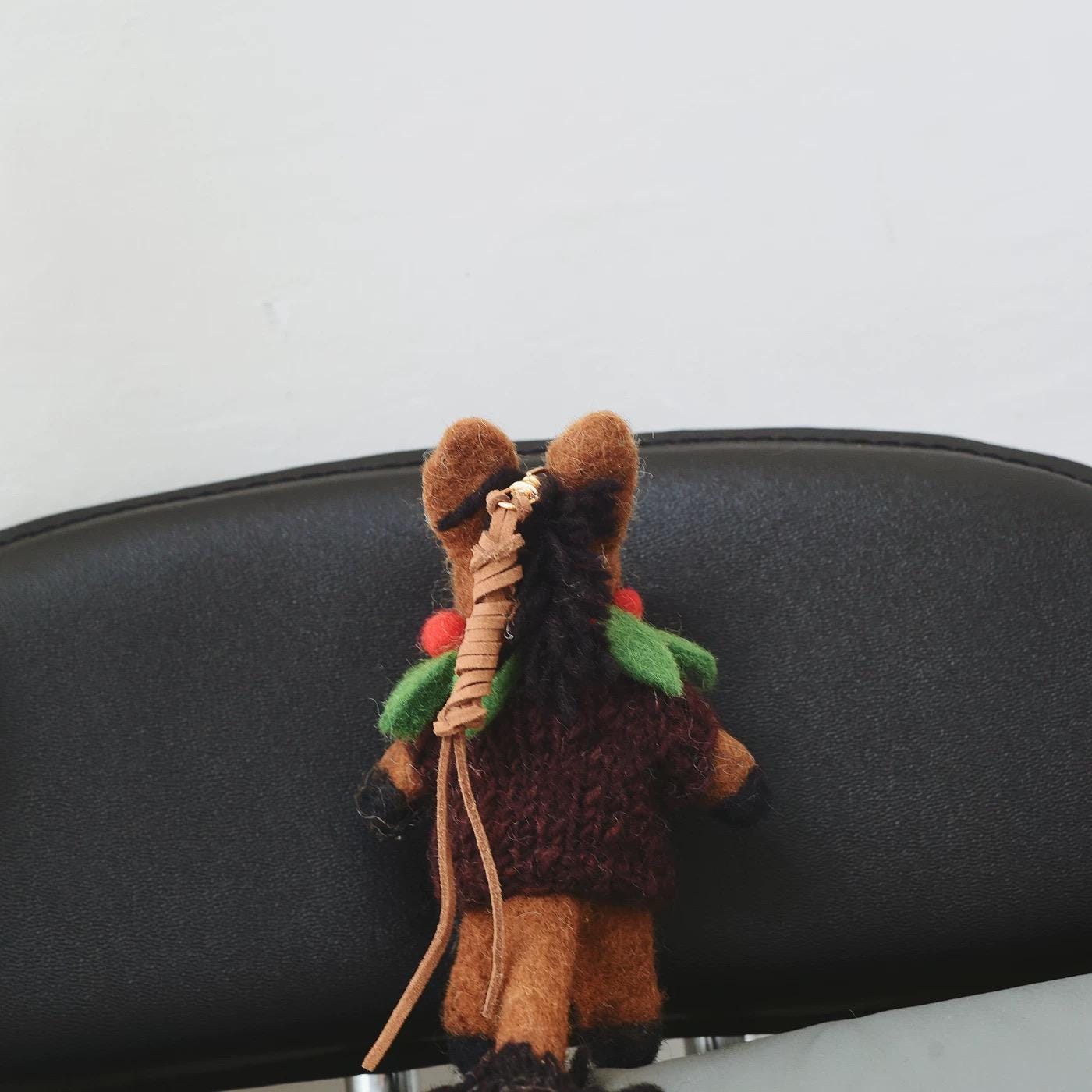 Japanese Style Felt Horse Pendant, Handmade Wool Horse Bag Charm, Cute Lucky Pony Keychain, Animal Purse Charm, Car Hanging Ornament Gift