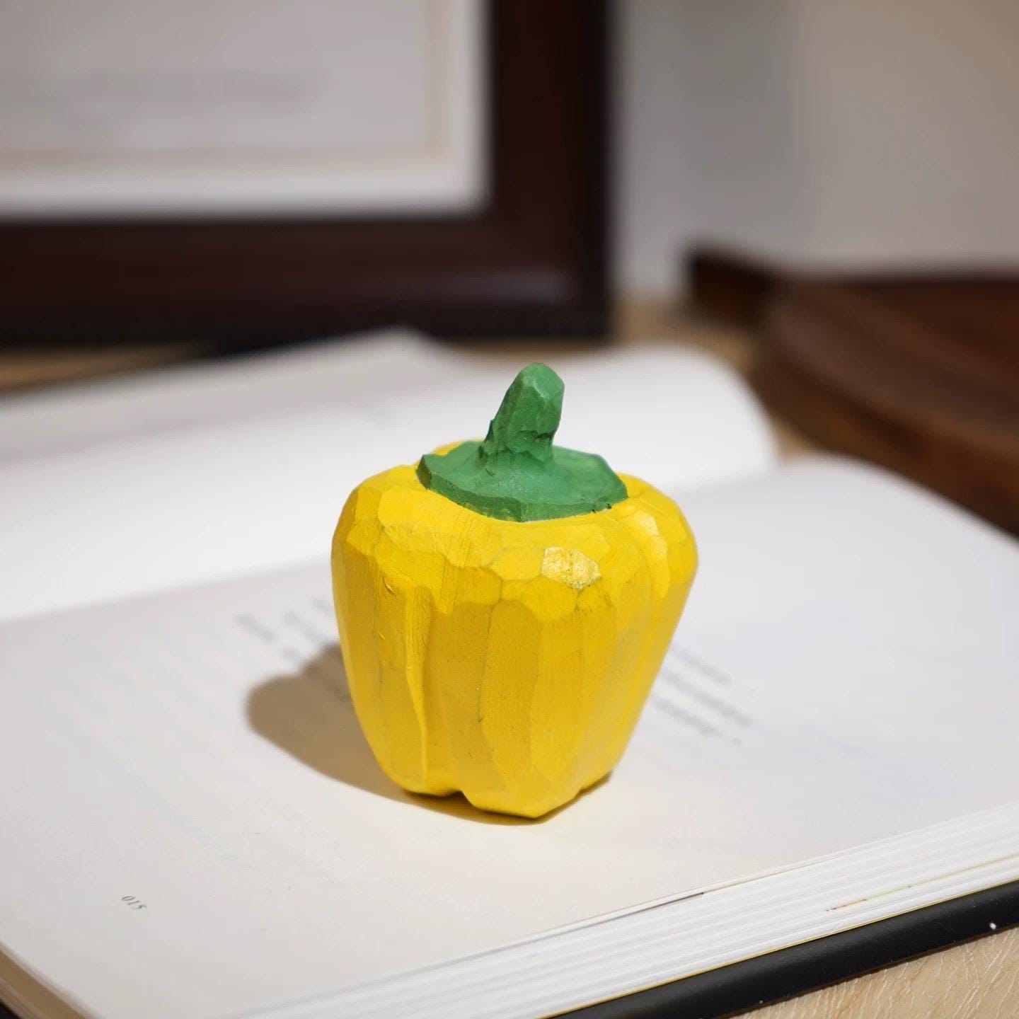 Japanese Wooden Pepper Figurine, Mini Red or Yellow Bell Pepper Decor, Hand Carved Linden Wood Vegetable Statue, Kitchen Gift