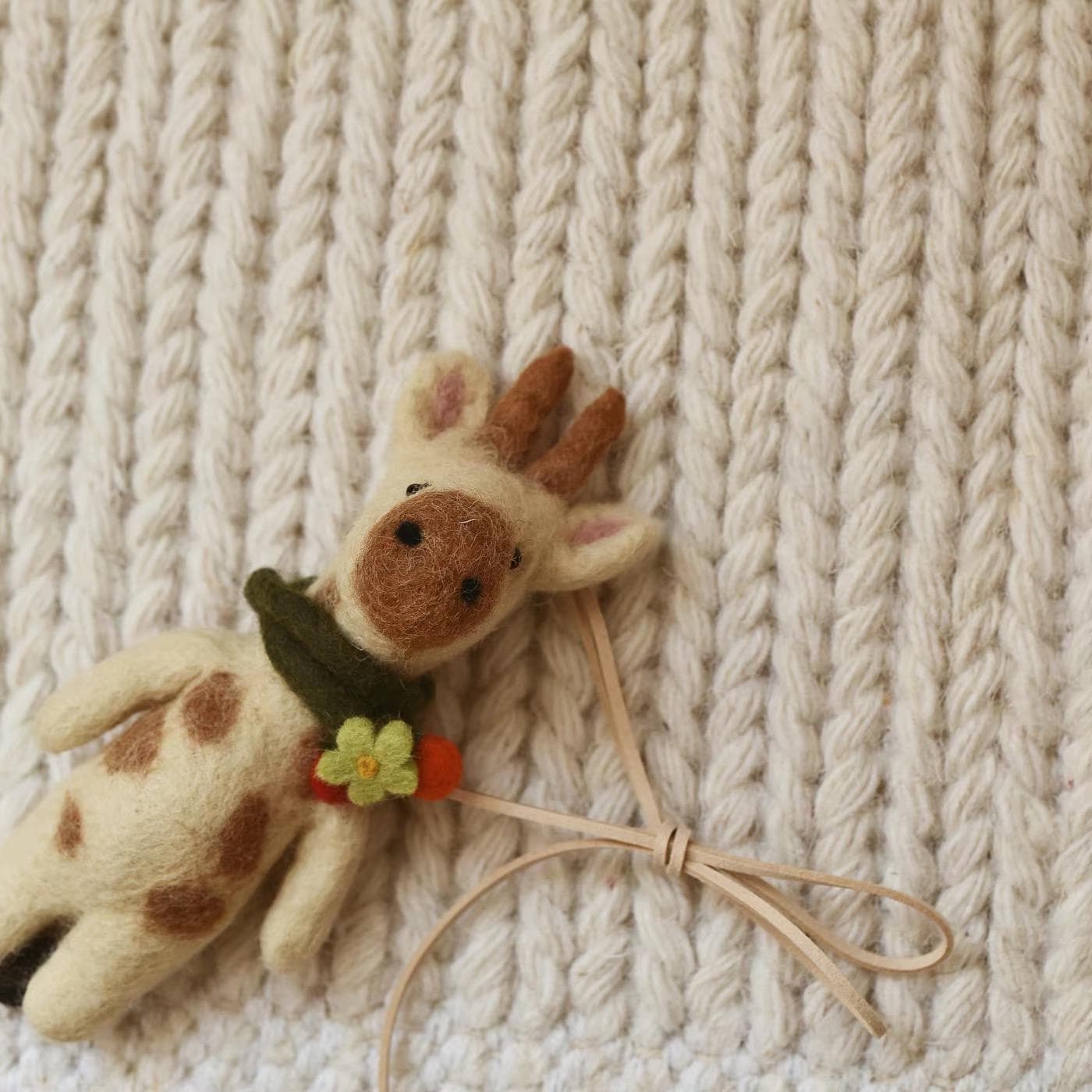 Japanese Style Felt Deer Pendant, Wool Felt Deer Bag Charm, Deer Keychain, Cute Animal Hanging Ornament, Handmade Gift, Backpack Pendant