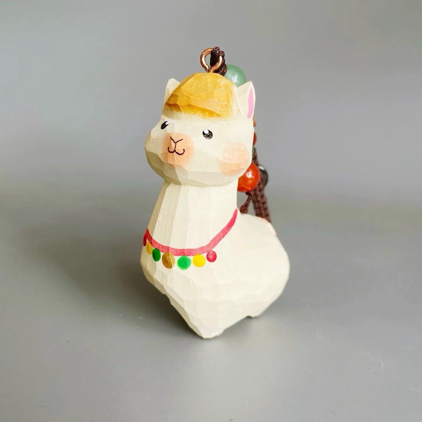Hand Carved Wooden Alpaca Keychain, Cute Llama Bag Charm, Animal Pendant, Lucky Gift, Rearview Mirror Ornament