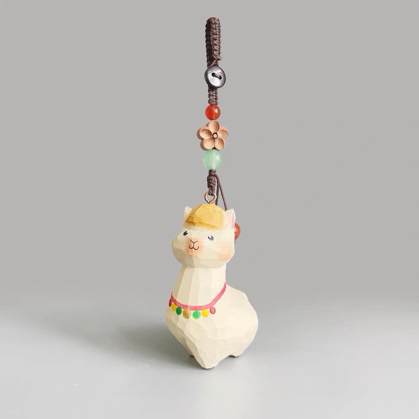 Hand Carved Wooden Alpaca Keychain, Cute Llama Bag Charm, Animal Pendant, Lucky Gift, Rearview Mirror Ornament