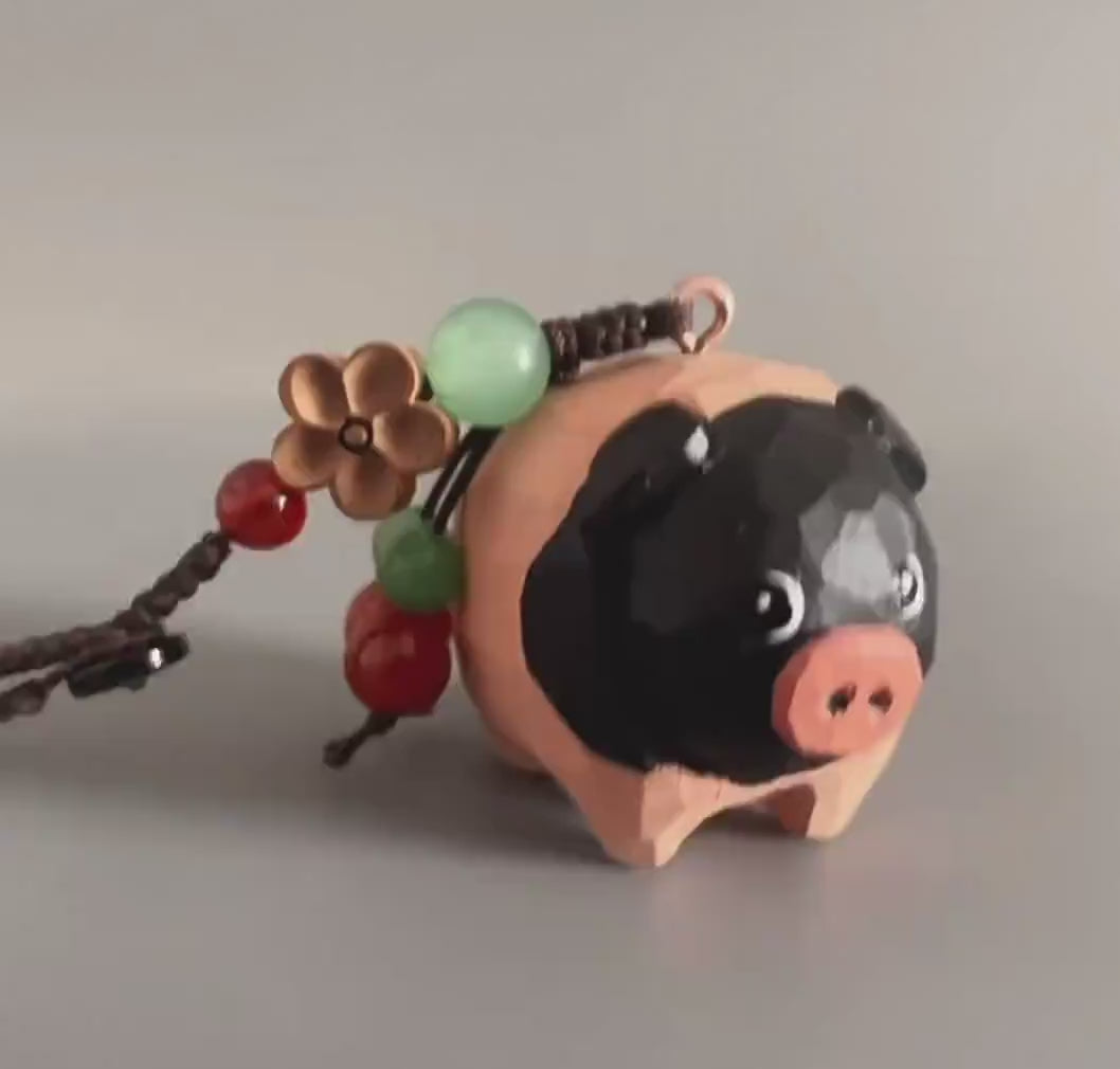 Japanese Style Wooden Handmade Pig Keychain, Hand Carved Pig Pendant, Cute Pig Bag Charm, Mini Animal Keyring Gift