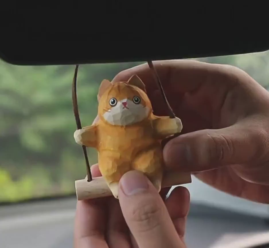Japanese Style Orange Cat Swing Hanging Ornament, Hand Carved Wooden Cute Cat Charm, Rearview Mirror Decor, Car Hanging Gift
