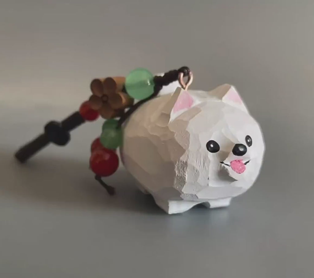 Japanese Style Pomeranian Dog Pendant, Hand Carved Wooden Keychain, Lucky Puppy Bag Charm, Cute Pet Ornament, Small Dog Gift